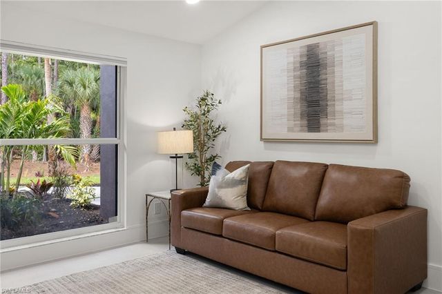 4521 3rd AVE NW, Naples, FL 34119