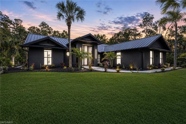 4521 3rd AVE NW, Naples, FL 34119