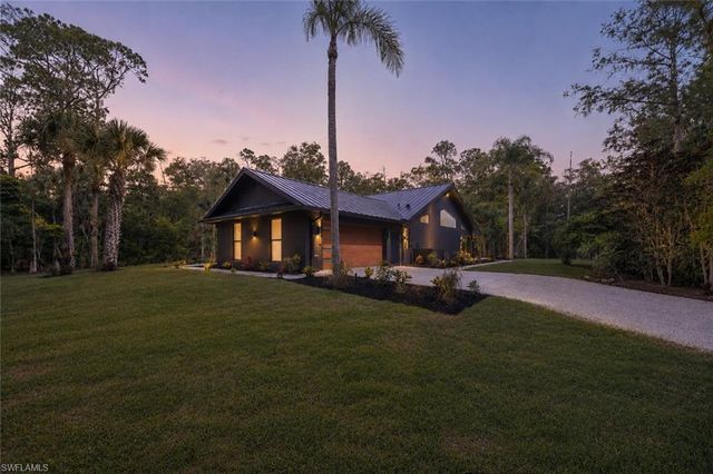 4521 3rd AVE NW, Naples, FL 34119