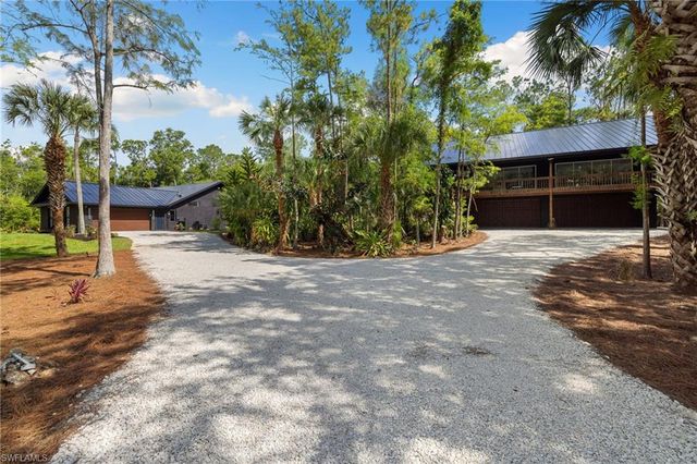 4521 3rd AVE NW, Naples, FL 34119