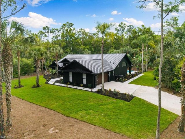 4521 3rd AVE NW, Naples, FL 34119