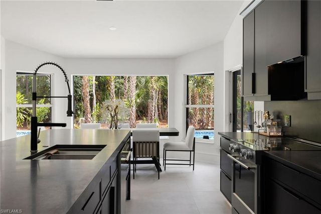 4521 3rd AVE NW, Naples, FL 34119