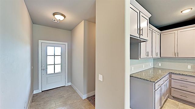 4617 Wagner Lake Drive, Yukon, OK 73099