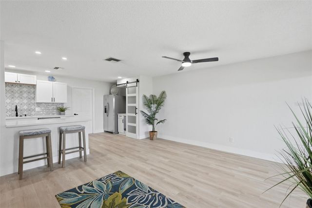 1339 QUEEN ANNE DRIVE C, Palm Harbor, FL 34684