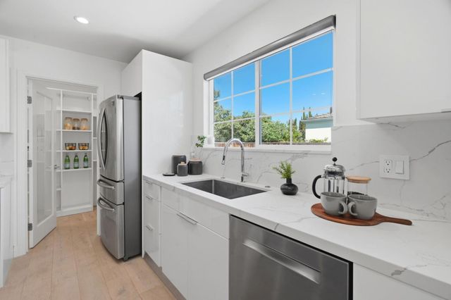 280 Matadero Avenue, Palo Alto, CA 94306