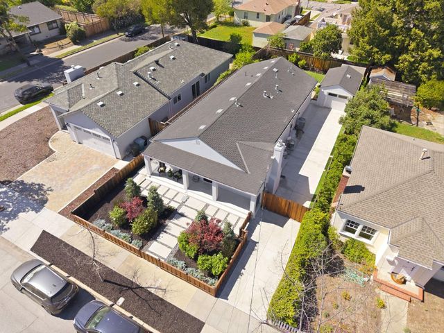 280 Matadero Avenue, Palo Alto, CA 94306