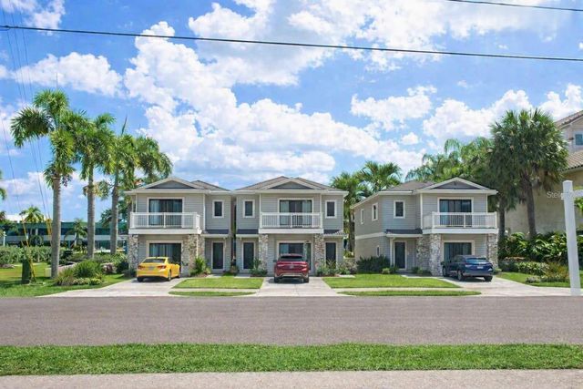 11855 1ST STREET E, Treasure Island, FL 33706