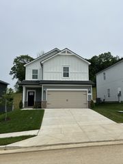 1761 Flora Grv, Hermitage, TN 37076