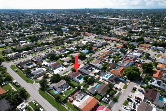 3210 SW 94th Ct, Miami, FL 33165