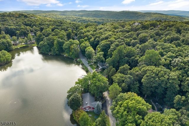517 Pocasset Rd, Vernon Twp., NJ 07422