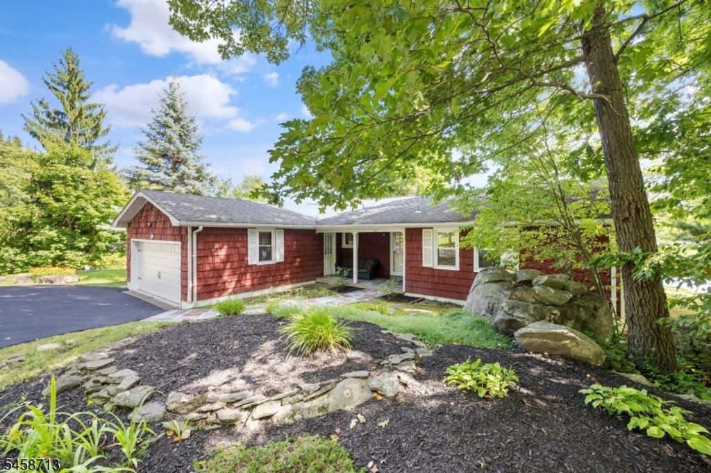 517 Pocasset Rd, Vernon Twp., NJ 07422 — photo 4