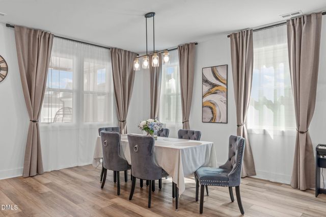 825 Abbyberry Drive, Wake Forest, NC 27587