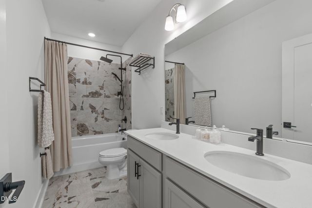 825 Abbyberry Drive, Wake Forest, NC 27587