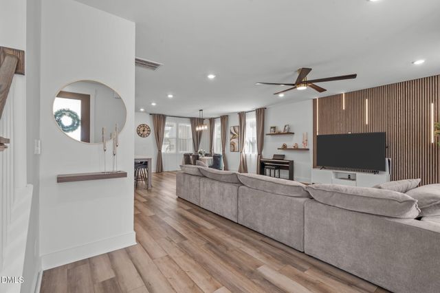 825 Abbyberry Drive, Wake Forest, NC 27587