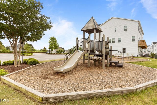 825 Abbyberry Drive, Wake Forest, NC 27587