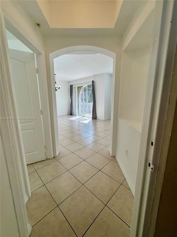 8936 W Flagler Street 201, Miami, FL 33174