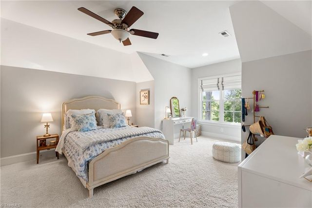 5445 Brookberry Farm Road, Winston-salem, NC 27106