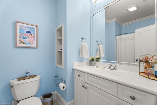 5445 Brookberry Farm Road, Winston-salem, NC 27106