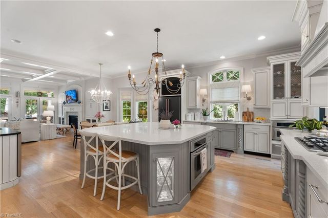 5445 Brookberry Farm Road, Winston-salem, NC 27106