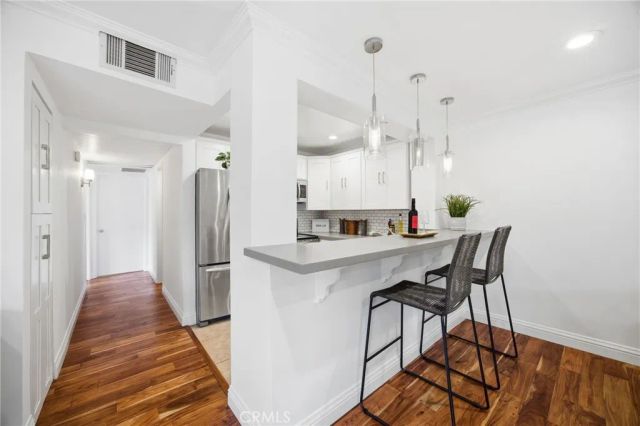 355 S Madison Avenue 224, Pasadena, CA 91101