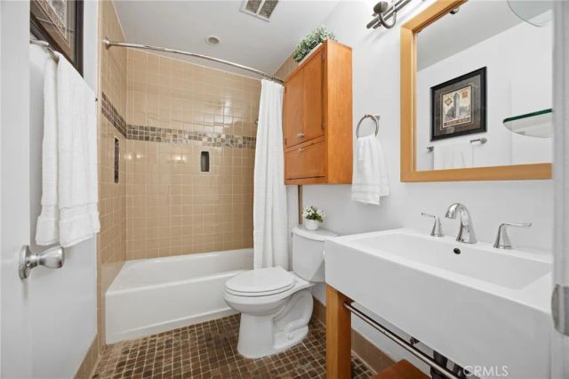 355 S Madison Avenue 224, Pasadena, CA 91101