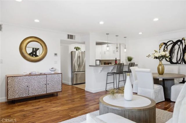 355 S Madison Avenue 224, Pasadena, CA 91101