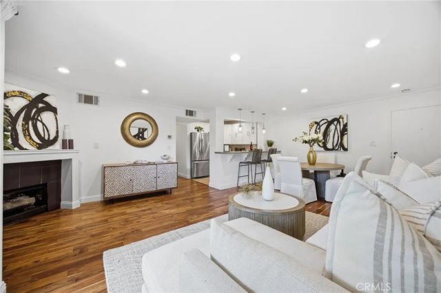 355 S Madison Avenue 224, Pasadena, CA 91101