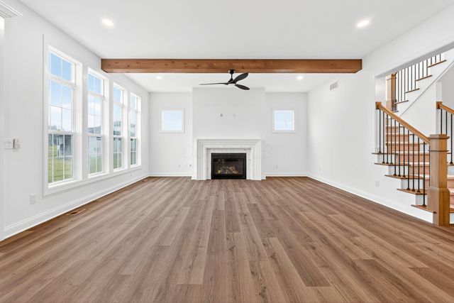 3290 Briarwood Lane, Lewis Center, OH 43035