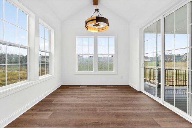 3290 Briarwood Lane, Lewis Center, OH 43035