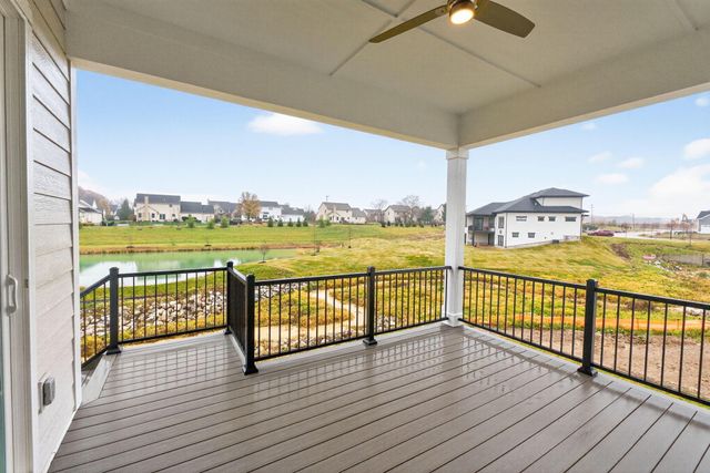 3290 Briarwood Lane, Lewis Center, OH 43035