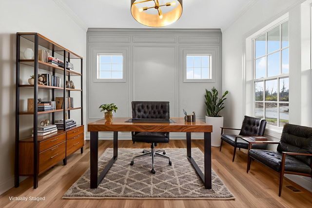 3290 Briarwood Lane, Lewis Center, OH 43035