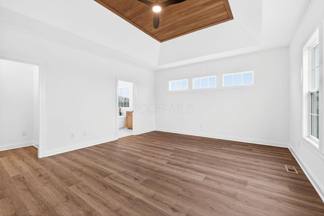 3290 Briarwood Lane, Lewis Center, OH 43035