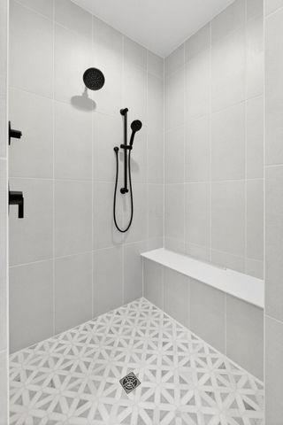 3290 Briarwood Lane, Lewis Center, OH 43035