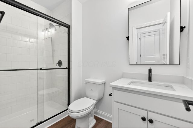 3290 Briarwood Lane, Lewis Center, OH 43035