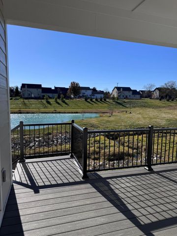 3290 Briarwood Lane, Lewis Center, OH 43035