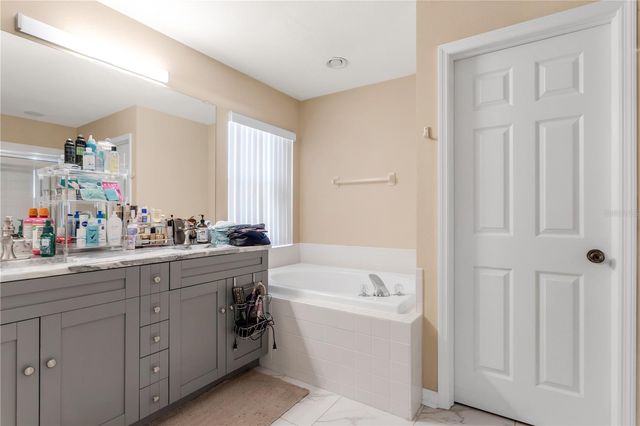 11436 GEORGETOWN CIRCLE, Tampa, FL 33635