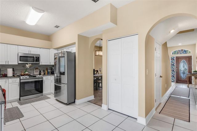 11436 GEORGETOWN CIRCLE, Tampa, FL 33635