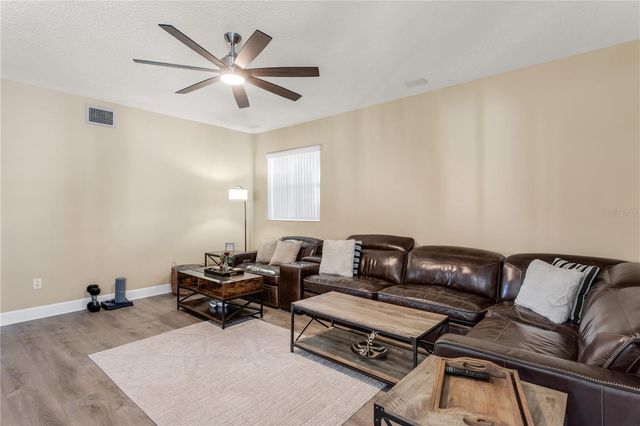 11436 GEORGETOWN CIRCLE, Tampa, FL 33635