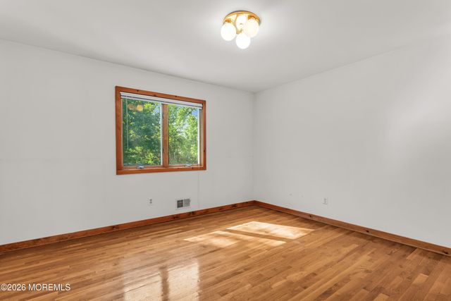 265 1st Avenue, Atlantic Highlands, NJ 07716