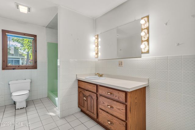 265 1st Avenue, Atlantic Highlands, NJ 07716