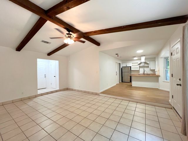 213 Glenhaven Drive, Azle, TX 76020