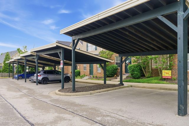 3824 Polo Club Boulevard, Lexington, KY 40509