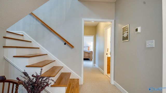 102 Rockhaven Drive, Guntersville, AL 35976