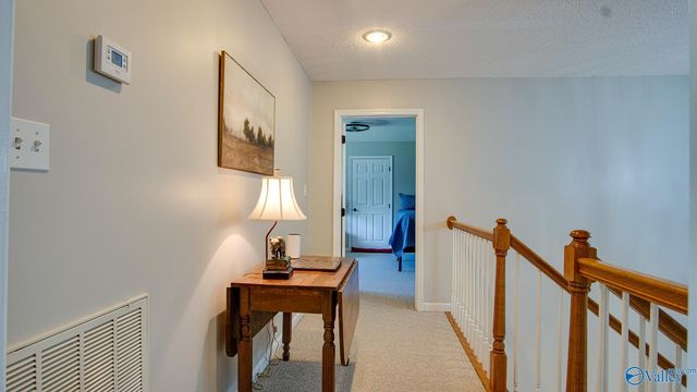 102 Rockhaven Drive, Guntersville, AL 35976