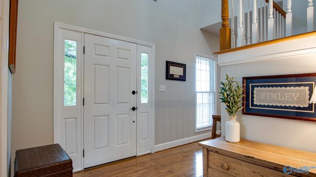 102 Rockhaven Drive, Guntersville, AL 35976
