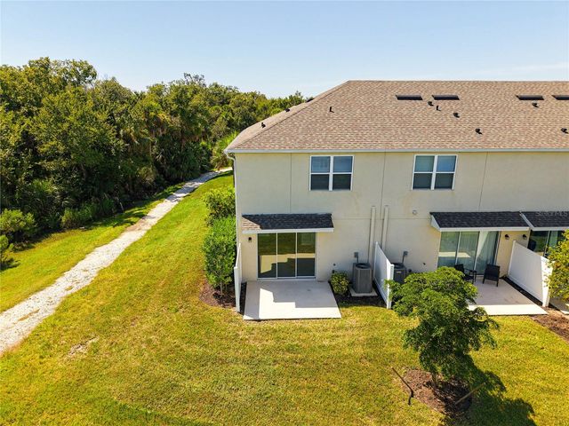 8644 LUNAR SKYE STREET, Sarasota, FL 34241