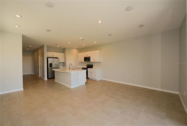 8644 LUNAR SKYE STREET, Sarasota, FL 34241