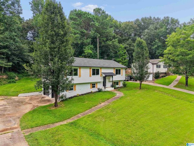 112 SILVERLEAF DRIVE, Trussville, AL 35173