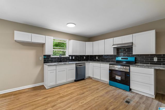 112 SILVERLEAF DRIVE, Trussville, AL 35173
