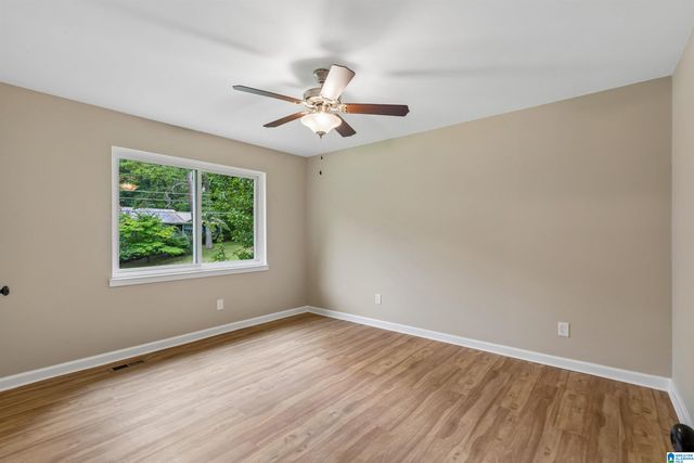 112 SILVERLEAF DRIVE, Trussville, AL 35173